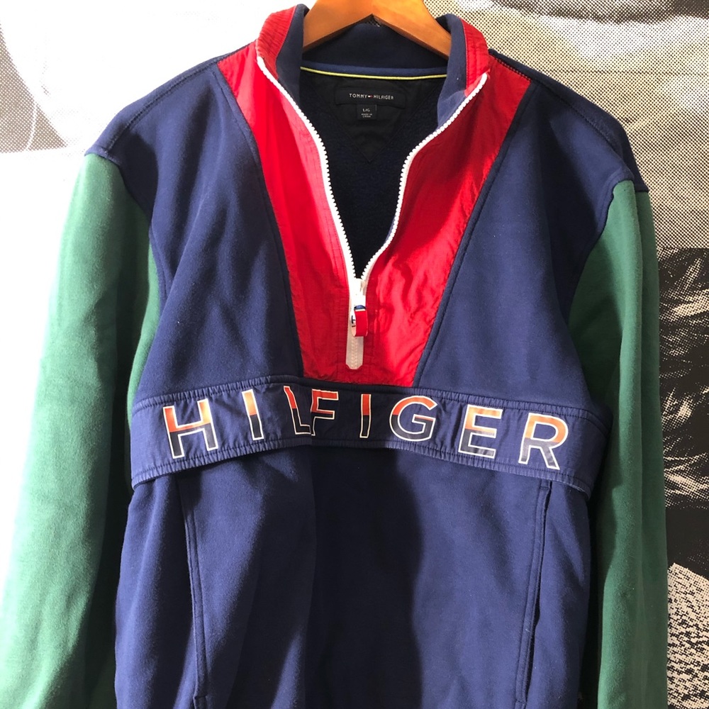 Tommy Hilfigher pull over !